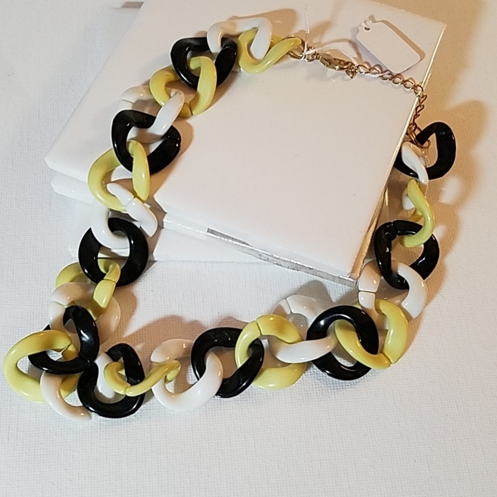Synthetic Chain Necklace 18" NWT